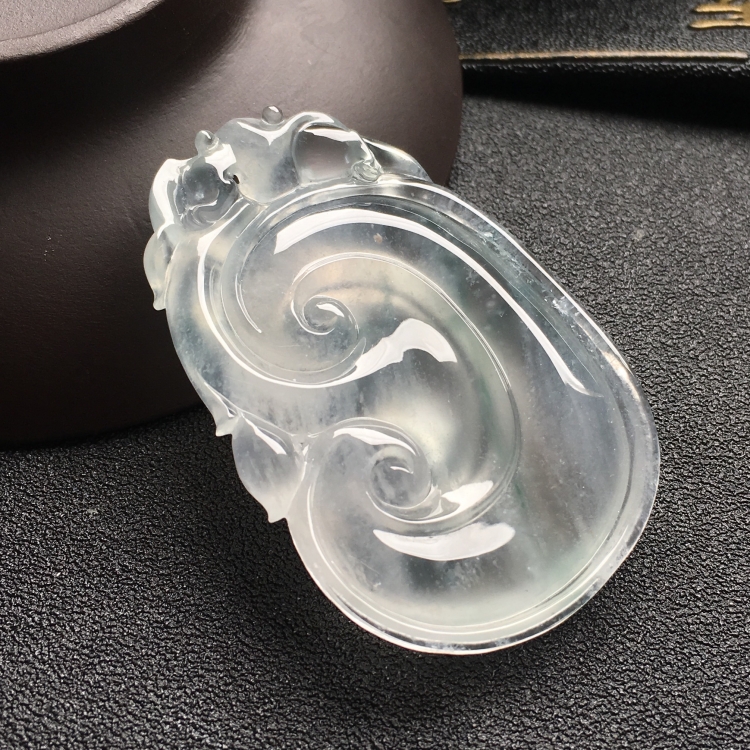 （超值推荐）冰种略飘花如意挂件