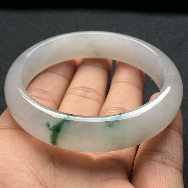 （超值推荐）糯冰种飘花手镯（57.1mm）