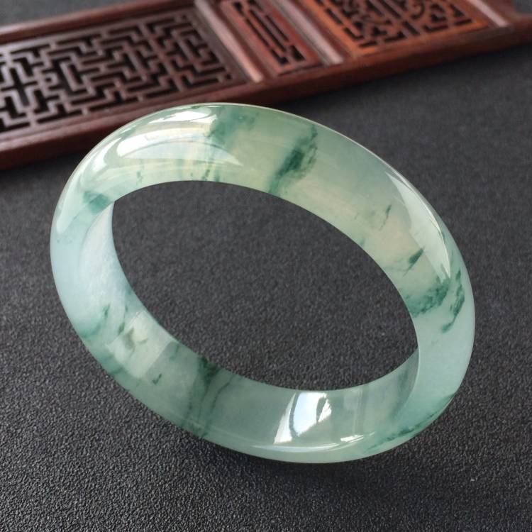 (超值推荐)冰种飘花手镯(53mm)