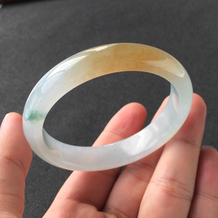 (超值推荐)糯冰种黄翡略飘花手镯(57.2mm)