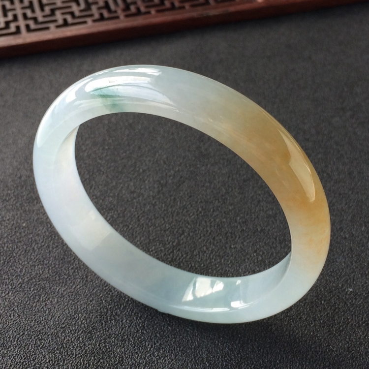 (超值推荐)糯冰种黄翡略飘花手镯(57.2mm)