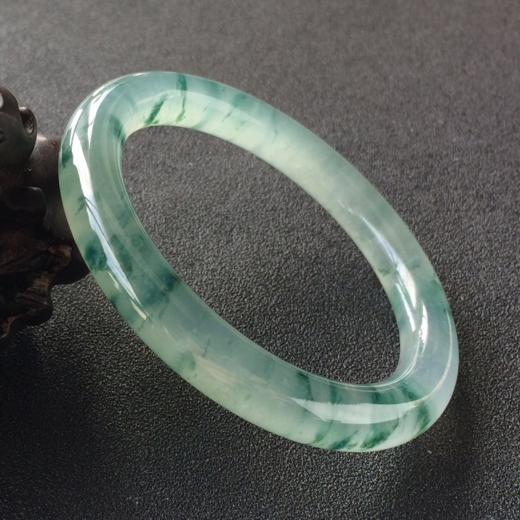 (超值推荐)冰种飘花圆条手镯(55.1mm)