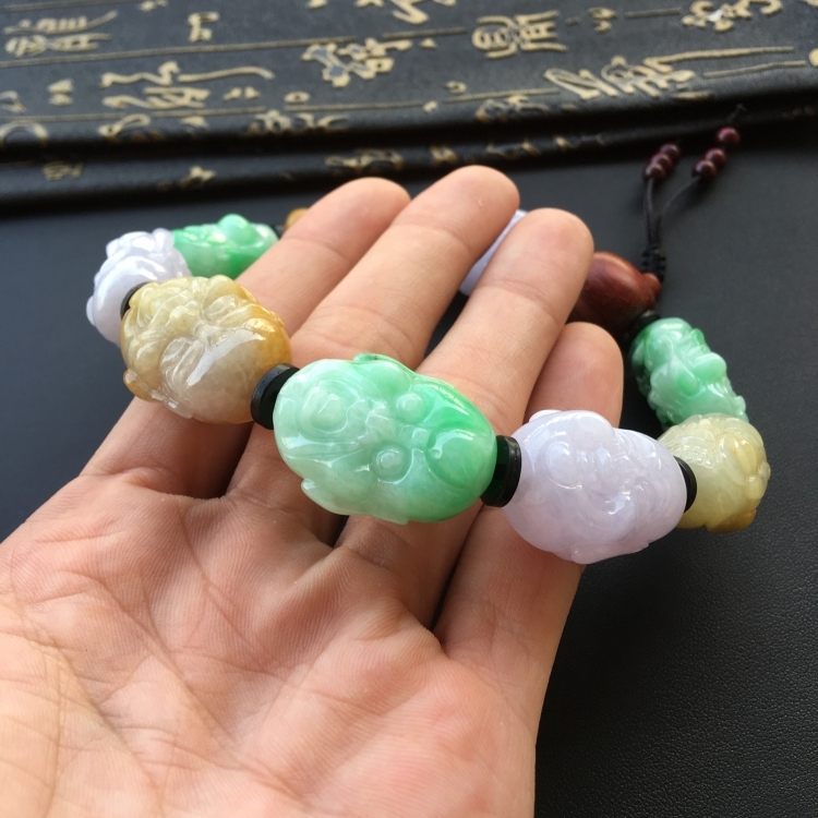 (超值推荐)糯冰种三彩罗汉头手链