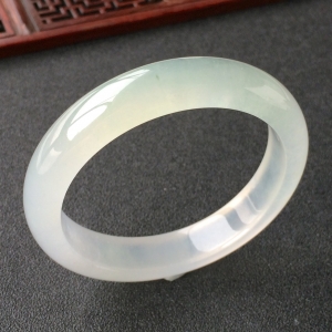 (超值推荐)冰种晴水手镯(54.5mm)
