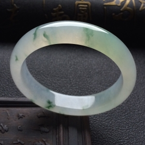 （超值推荐）冰种飘花手镯（54.3mm）