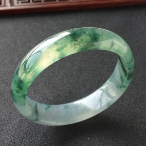 (超值推荐)冰种飘花略带紫罗兰手镯(57.4mm)