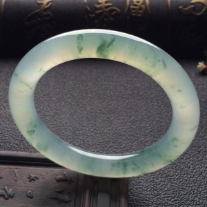 （超值推荐）冰种飘花圆条手镯（55.3mm）