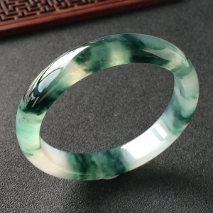 (超值推荐)冰种飘花手镯(57.2mm)