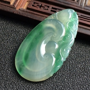 (超值推荐)冰种飘花如意挂件