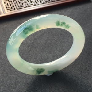(超值推荐)冰种飘花圆条手镯(54.2mm)