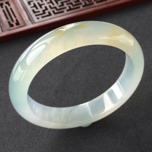 (超值推荐)冰种晴水略带黄翡手镯(57.2mm)