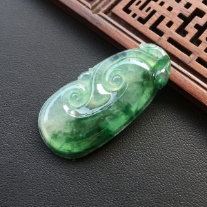(超值推荐)冰种飘花如意挂件