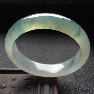 （超值推荐）冰种飘花手镯（57.7mm）