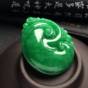 （超值推荐）糯冰种阳绿如意挂件