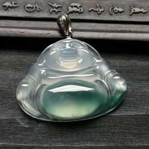 （超值推荐）冰种飘花玉佛挂件（金扣）