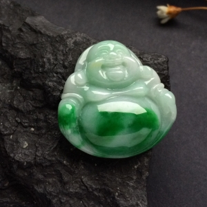 （超值推荐）糯冰种阳绿玉佛挂件