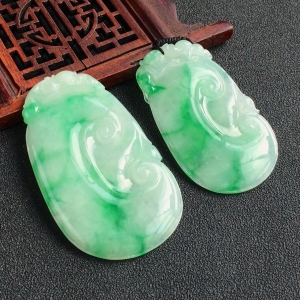 (超值推荐)糯冰种飘翠如意挂件(一对)