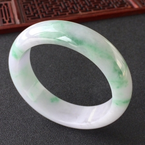 (超值推荐)糯冰种飘花手镯(57.3mm)