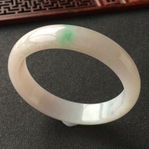 (超值推荐)糯冰种飘翠手镯(56.3mm)
