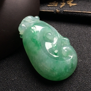 （超值推荐）糯冰种飘翠如意挂件