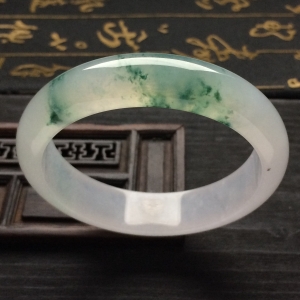 （超值推荐）冰种飘花手镯（54.7mm）
