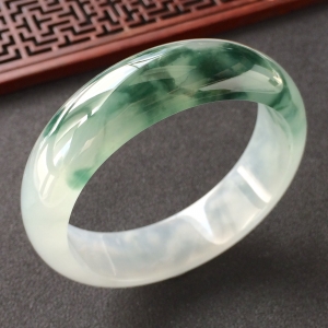(超值推荐)冰种飘花手镯(58.1mm)
