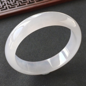 (超值推荐)冰种淡晴水手镯(56.8mm)