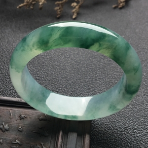 （超值推荐）冰种飘花手镯（55.1mm）