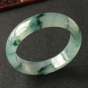 (超值推荐)冰种飘花手镯(57.8mm)