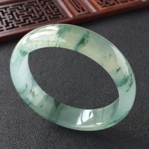 (超值推荐)冰种飘花手镯(53mm)