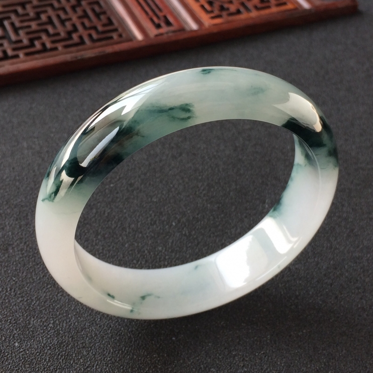 (超值推荐)糯冰种飘花手镯(58.5mm)