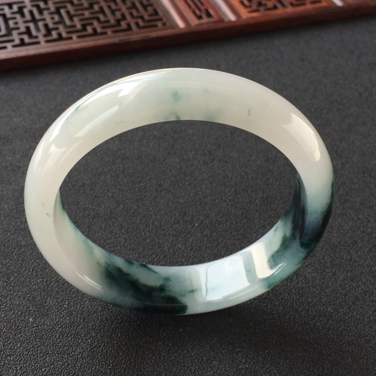 (超值推荐)糯冰种飘花手镯(58.5mm)