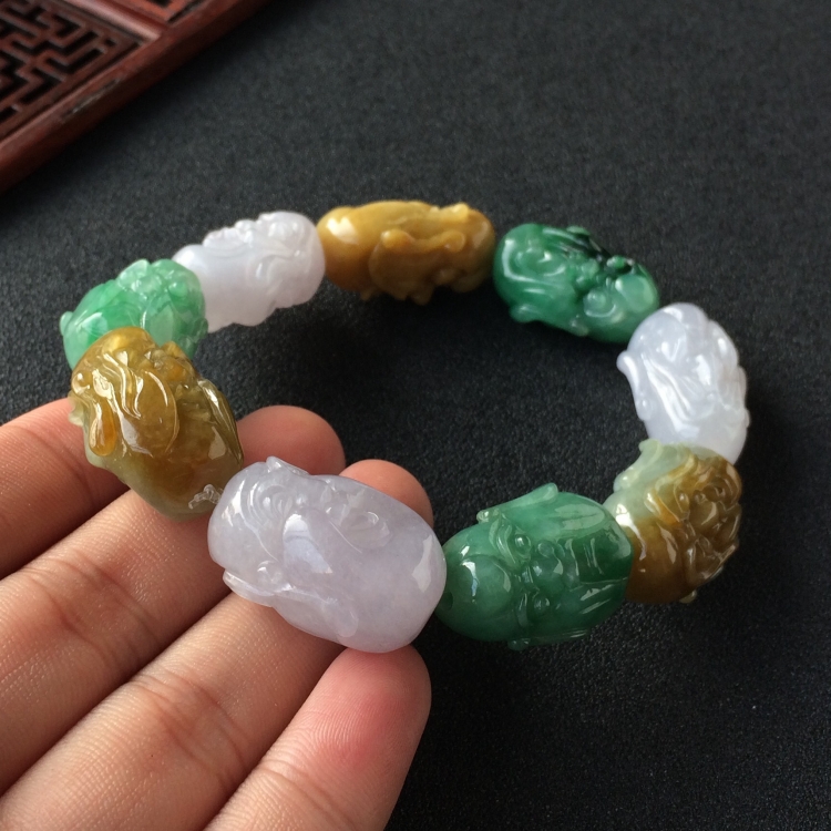(超值推荐)糯冰种三彩罗汉头手链