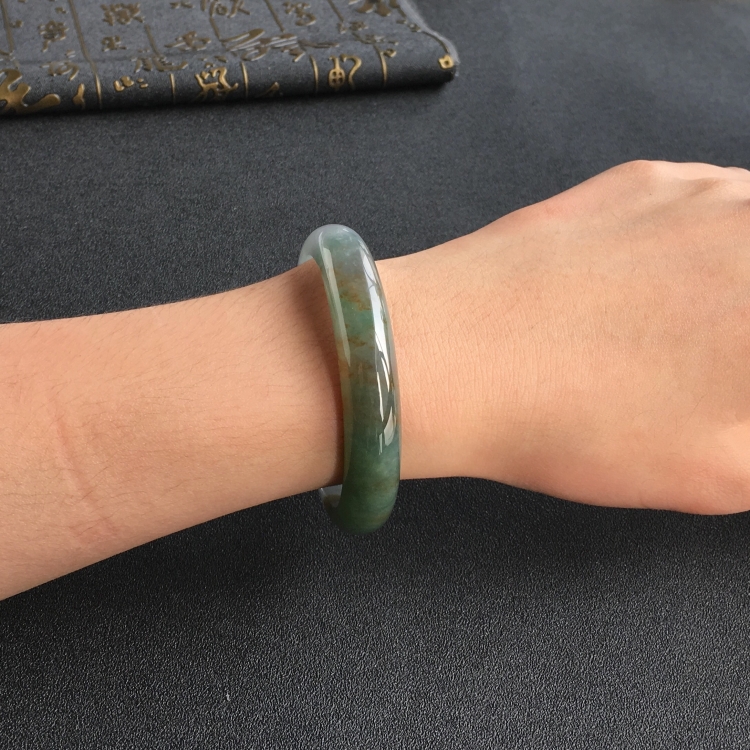 (超值推荐)糯冰种晴水褐黄翡手镯(55.5mm)