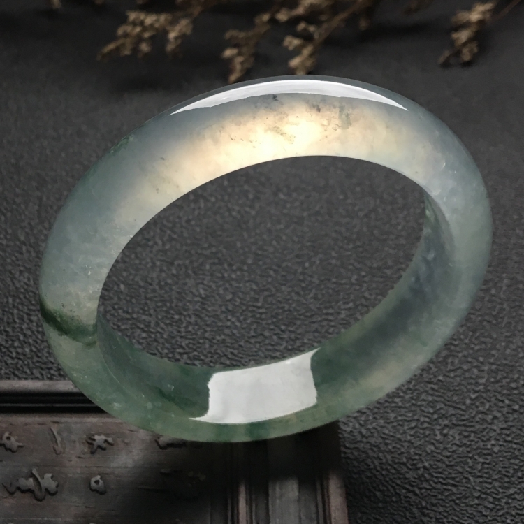 （超值推荐）冰种飘花手镯（56.4mm）