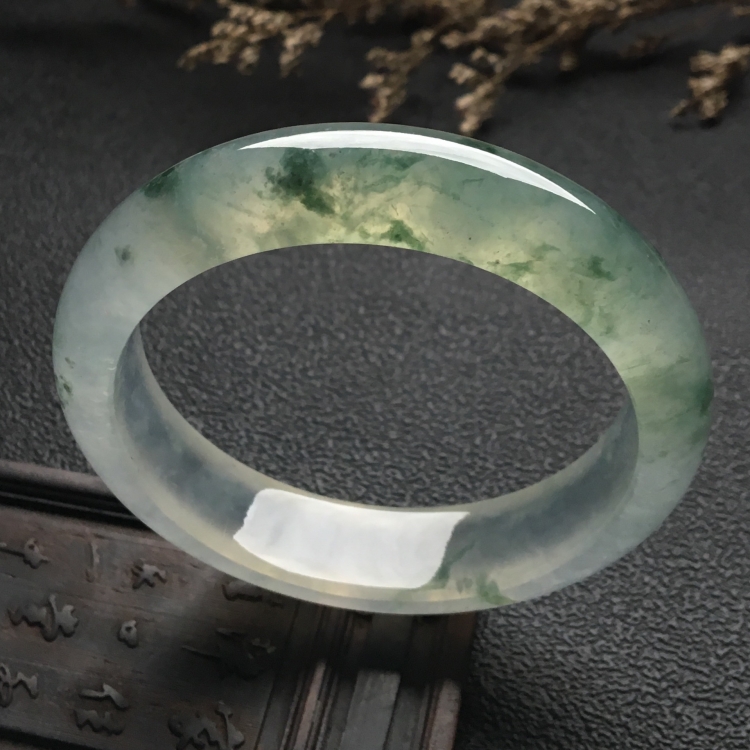 （超值推荐）冰种飘花手镯（56.4mm）