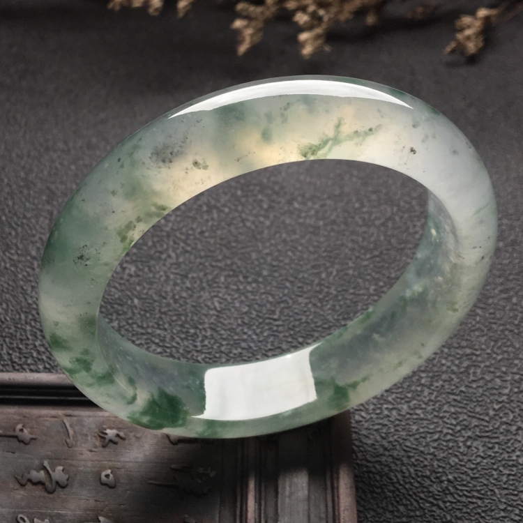 （超值推荐）冰种飘花手镯（56.5mm）