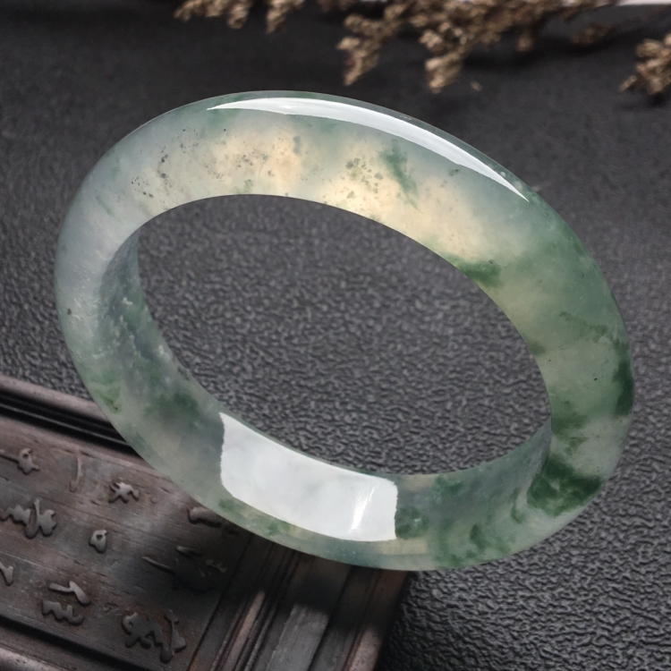 （超值推荐）冰种飘花手镯（56.5mm）
