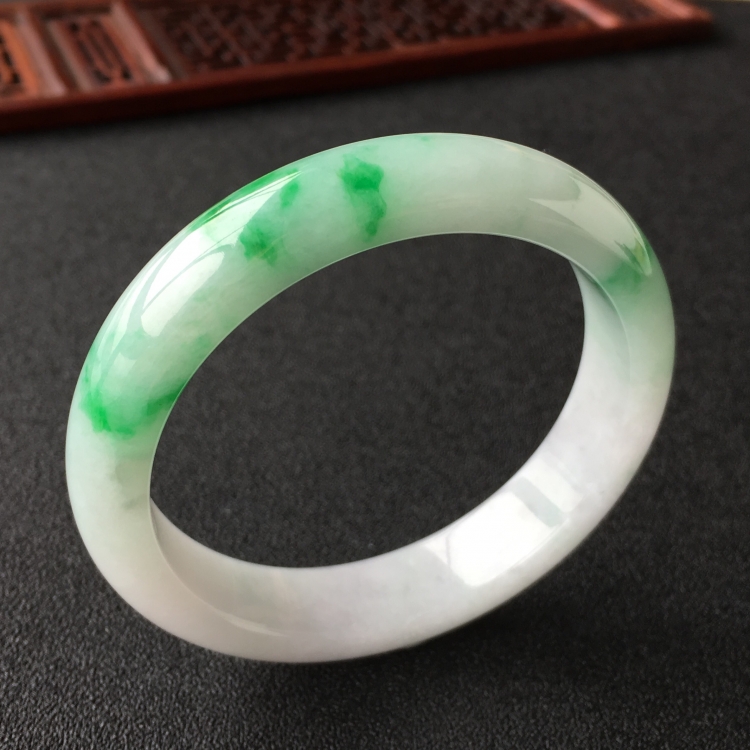 (超值推荐)糯冰种飘翠手镯(54.5mm)