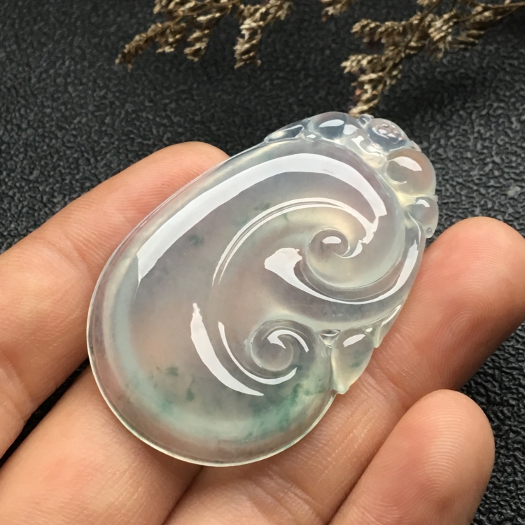 （超值推荐）冰种略飘花如意挂件