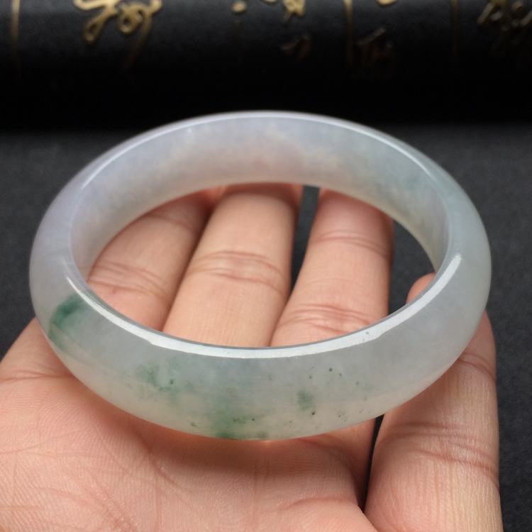 （超值推荐）冰种飘花手镯（56.1mm）