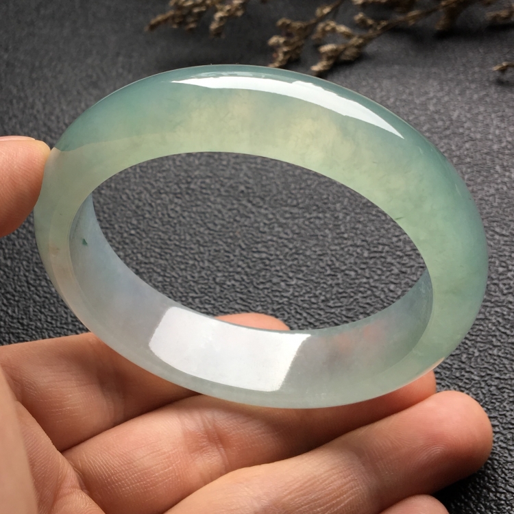 （超值推荐）冰种晴水略飘花手镯（55.2mm）