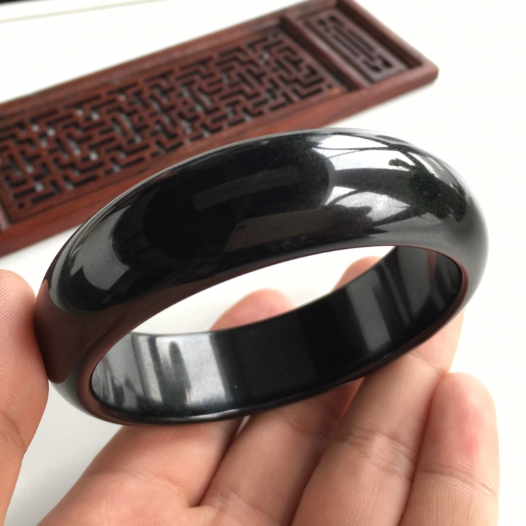 (超值推荐)细糯种墨翠手镯(61.2mm)