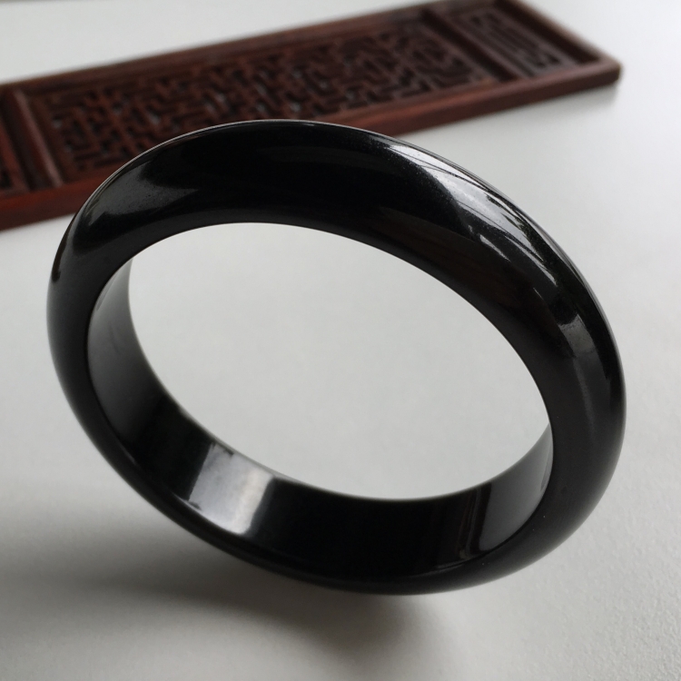(超值推荐)细糯种墨翠手镯(58mm)
