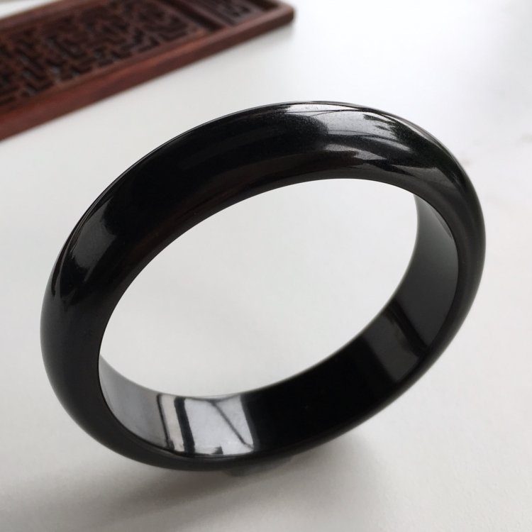 (超值推荐)细糯种墨翠手镯(57.4mm)