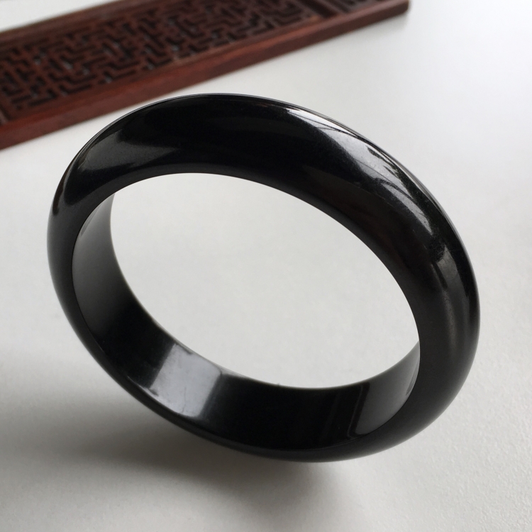 (超值推荐)细糯种墨翠手镯(57.8mm)