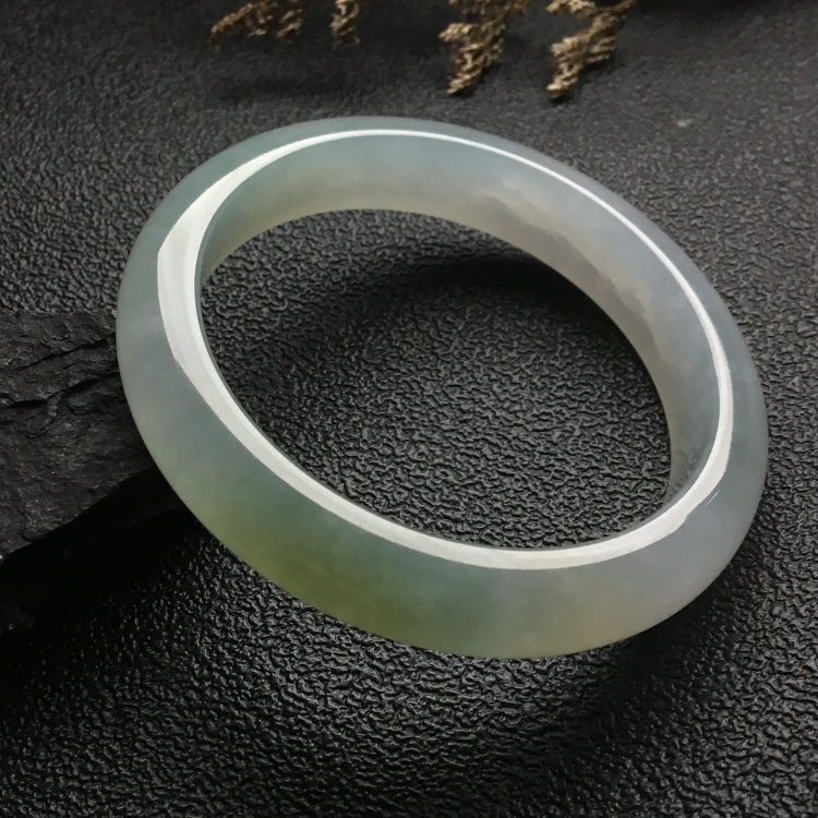 （超值推荐）冰种晴水手镯（54mm）
