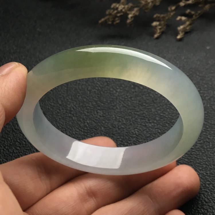 （超值推荐）冰种晴水手镯（54mm）