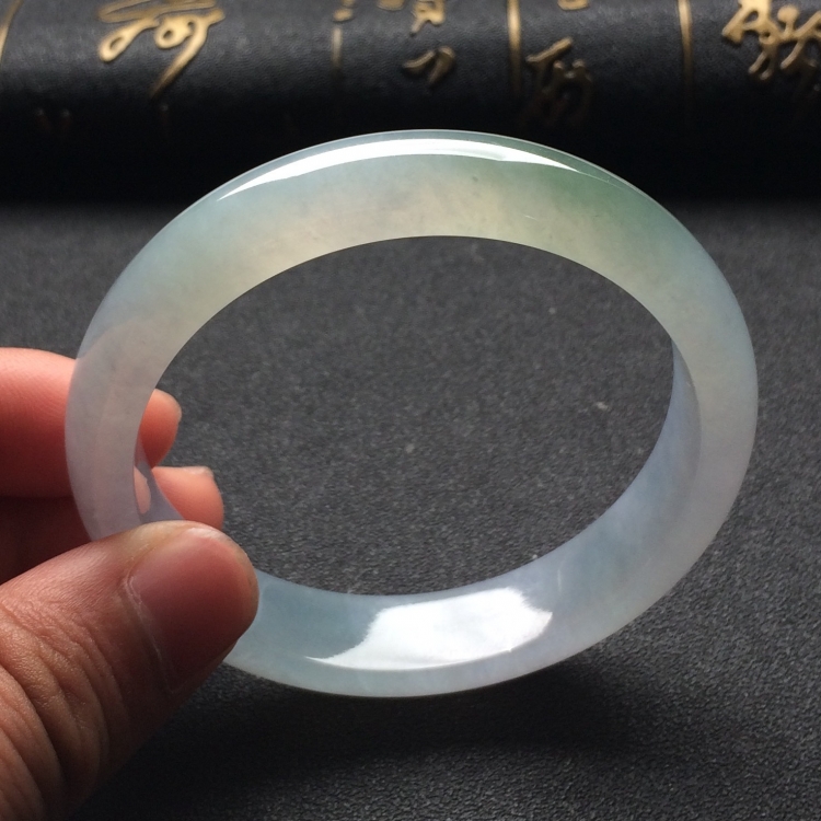 （超值推荐）冰种晴水手镯（56.8mm）