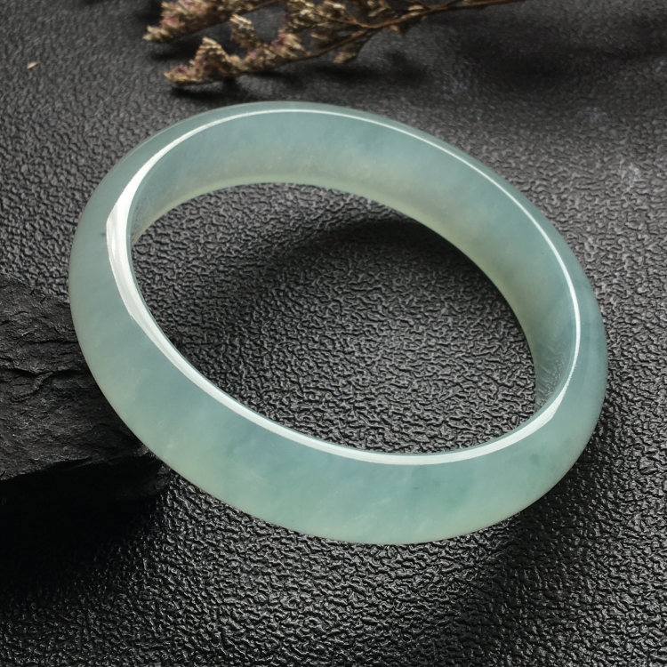 （超值推荐）冰种晴水手镯（56.7mm）